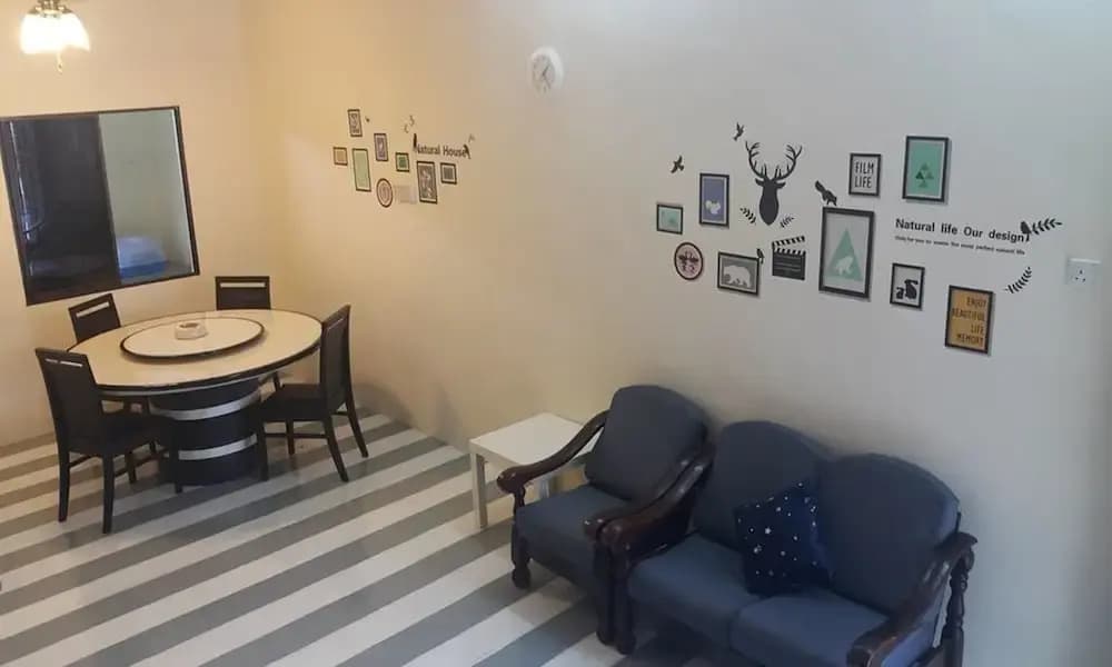 N&T Budget Homestay - photo 8