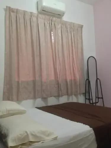 Homestay Husna Ipoh Station 18 - photo 7