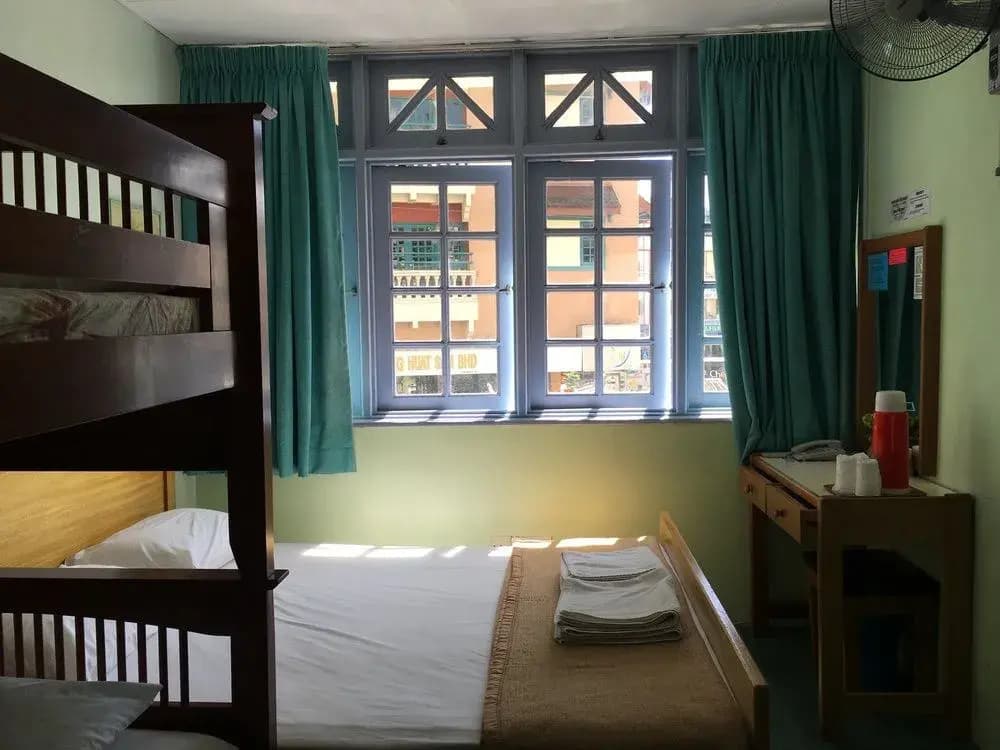 Hill Garden Lodge - photo 3