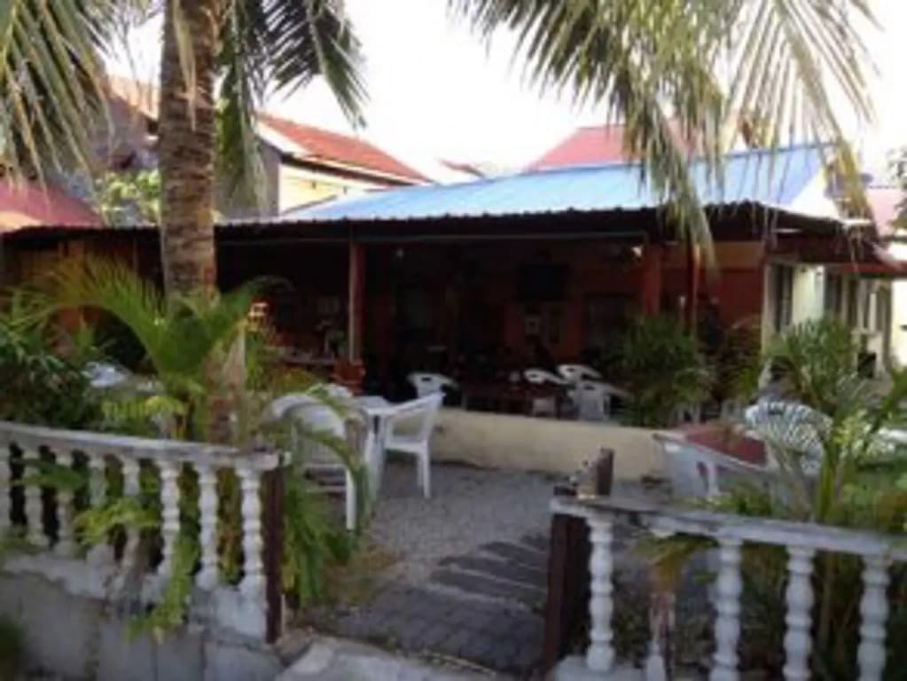 Sunshine Guest House - photo 13