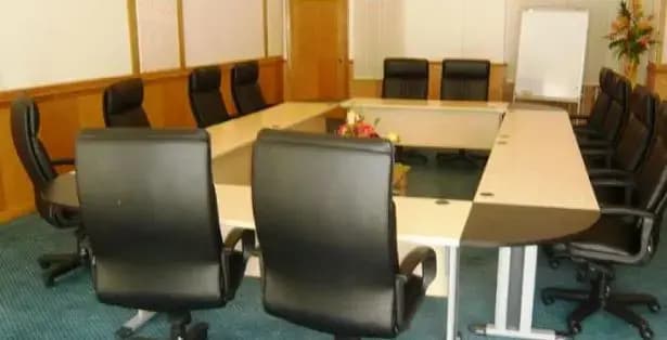 Lanai Gurney Corporate Suites - photo 4