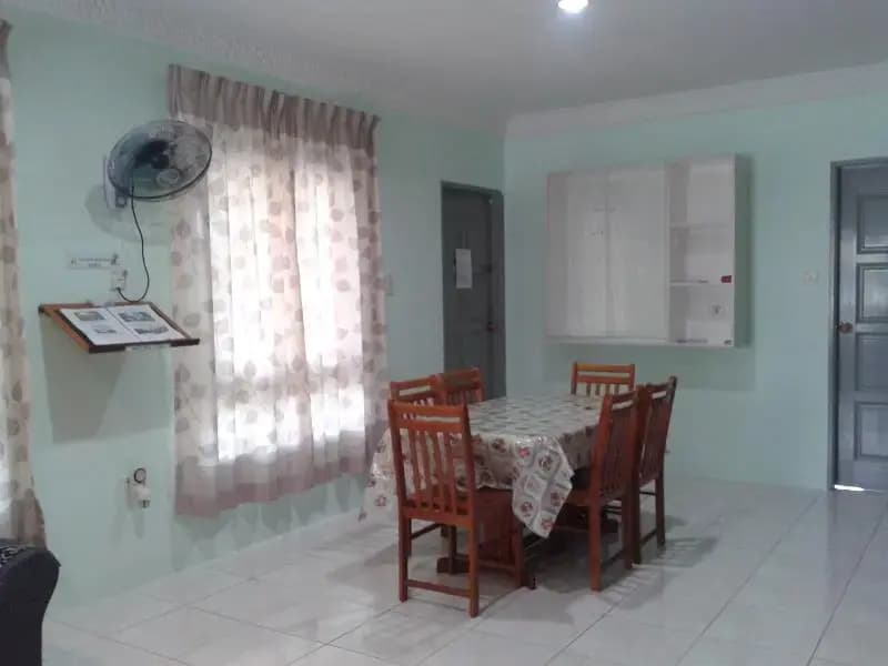 Kuching Arang Road Guesthouse - photo 7