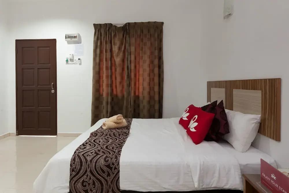 ZEN Rooms Pantai Tengah - photo 6