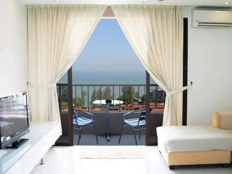 Home-Suites – Amazing Oceanfront Penang - photo 3