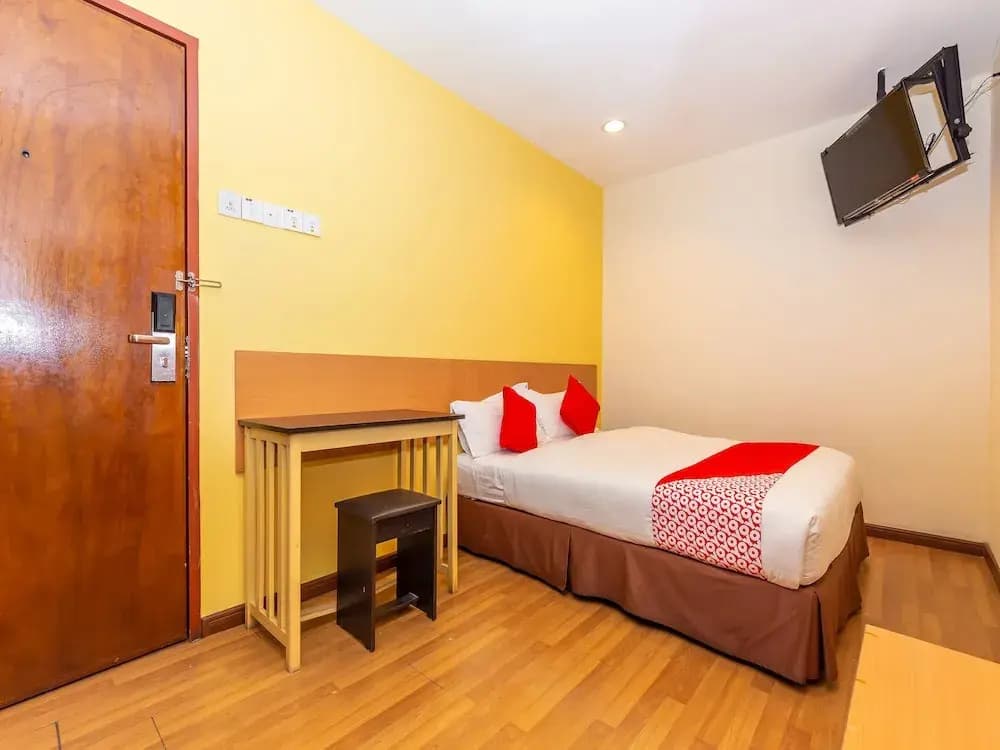 OYO 970 Hotel 906 Taman Mutiara - photo 4