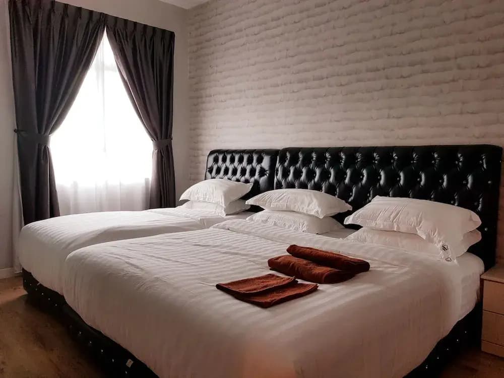 TnJ Home - photo 2