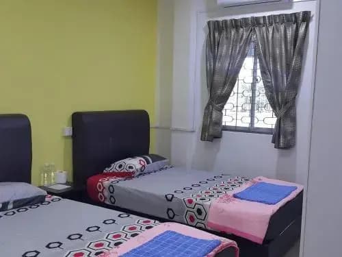 Greenpeace Homestay Kluang - photo 4