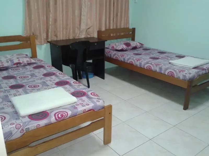 Kuching Arang Road Guesthouse - photo 2