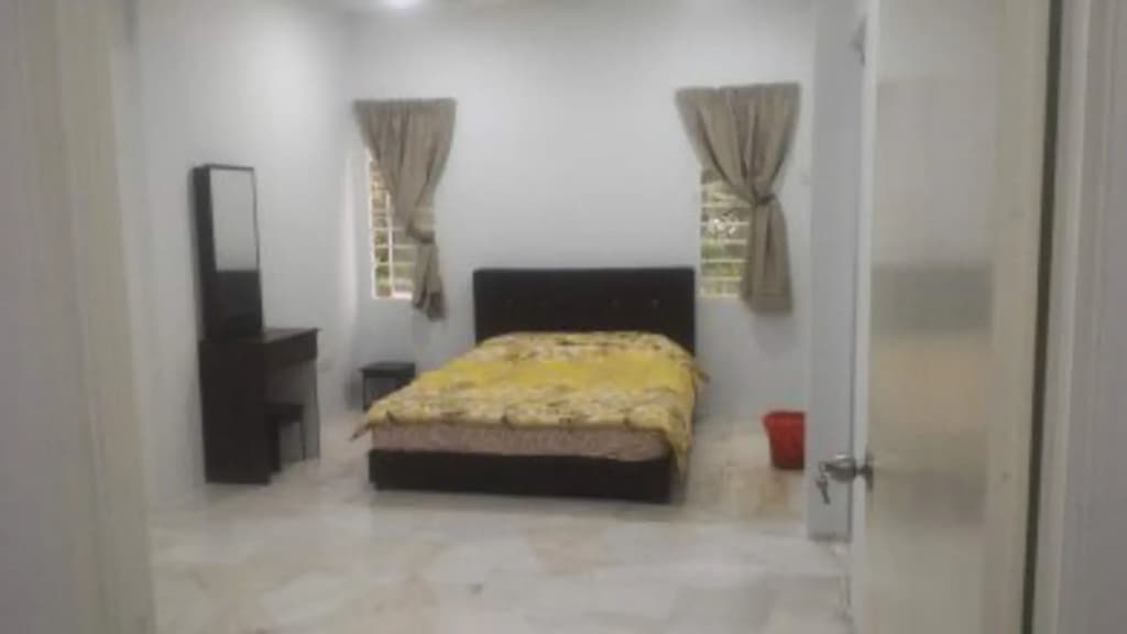 Usj Subang House - photo 1