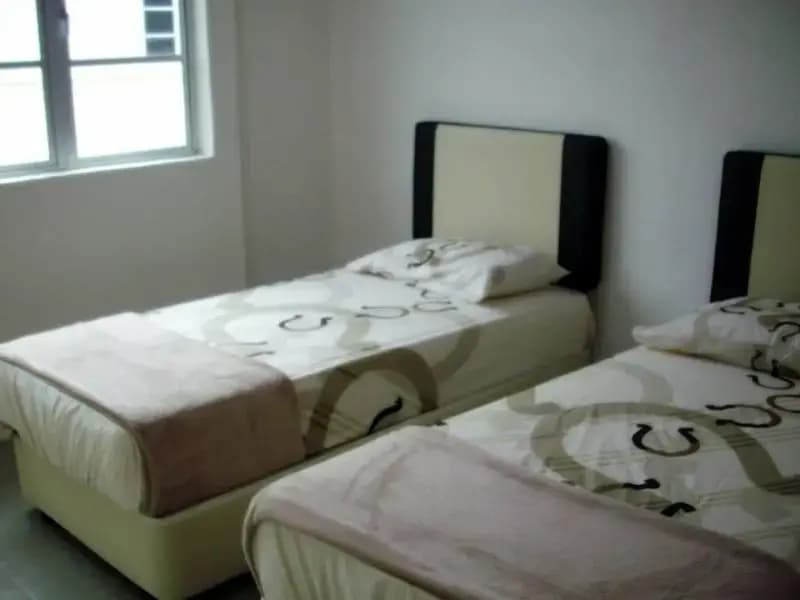 Greenleaf Angsana Homestay - photo 5