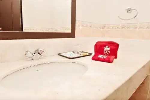 ZEN Rooms Basic Pantai Kok - photo 7
