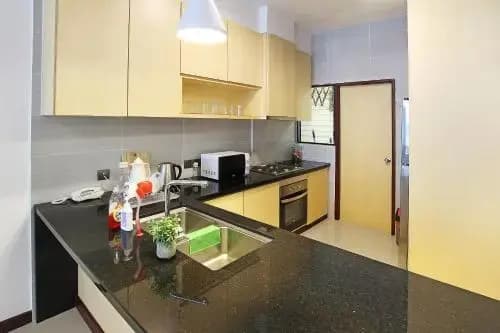 Bernard Holiday Home @ Imperial Suites Kuching - photo 11