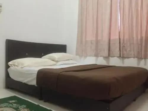Homestay Husna Ipoh Station 18 - photo 4