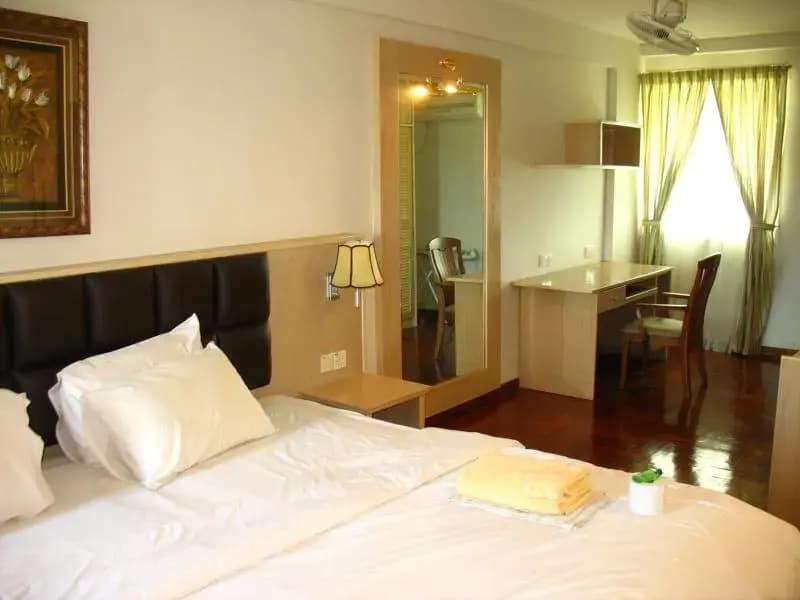 QQ HomeStay - photo 3