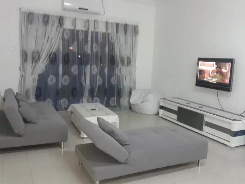 Zenith Guest House @ Palm Court - photo 15