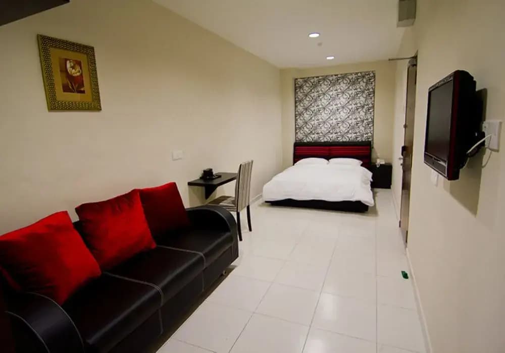 Melody Inn Hotel - photo 4