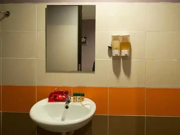 KK 加影 OYO 169 號酒店(OYO 169 KK Hotel Kajang) - photo 12