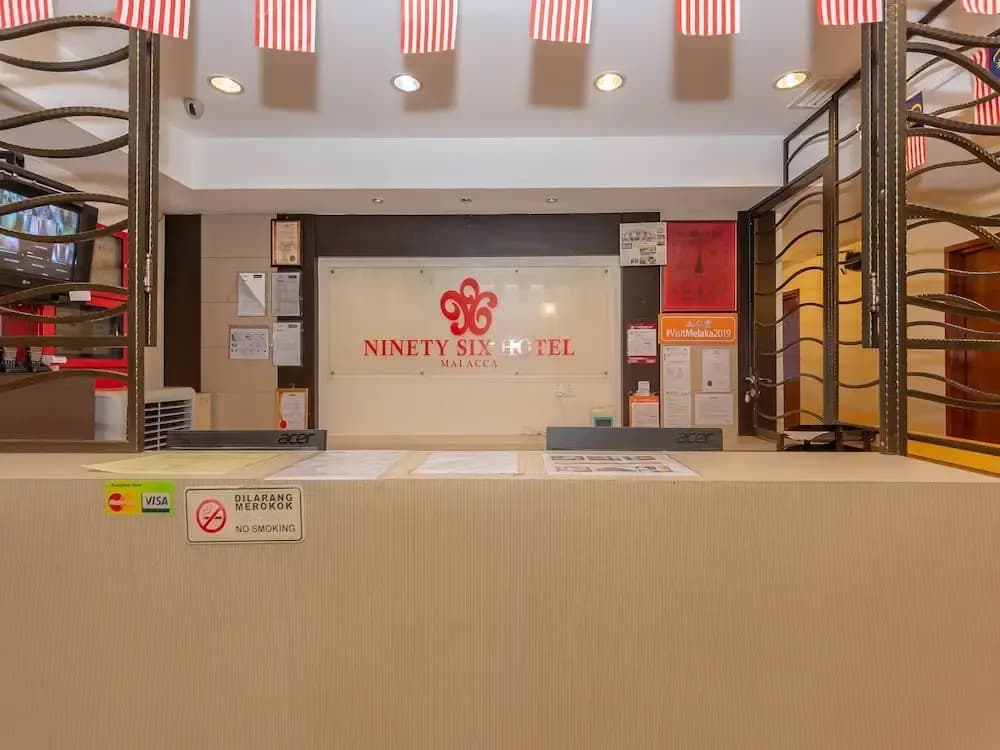 OYO 970 Hotel 906 Taman Mutiara - photo 2