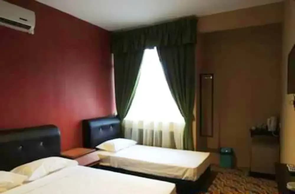 Audey's Motel - photo 3