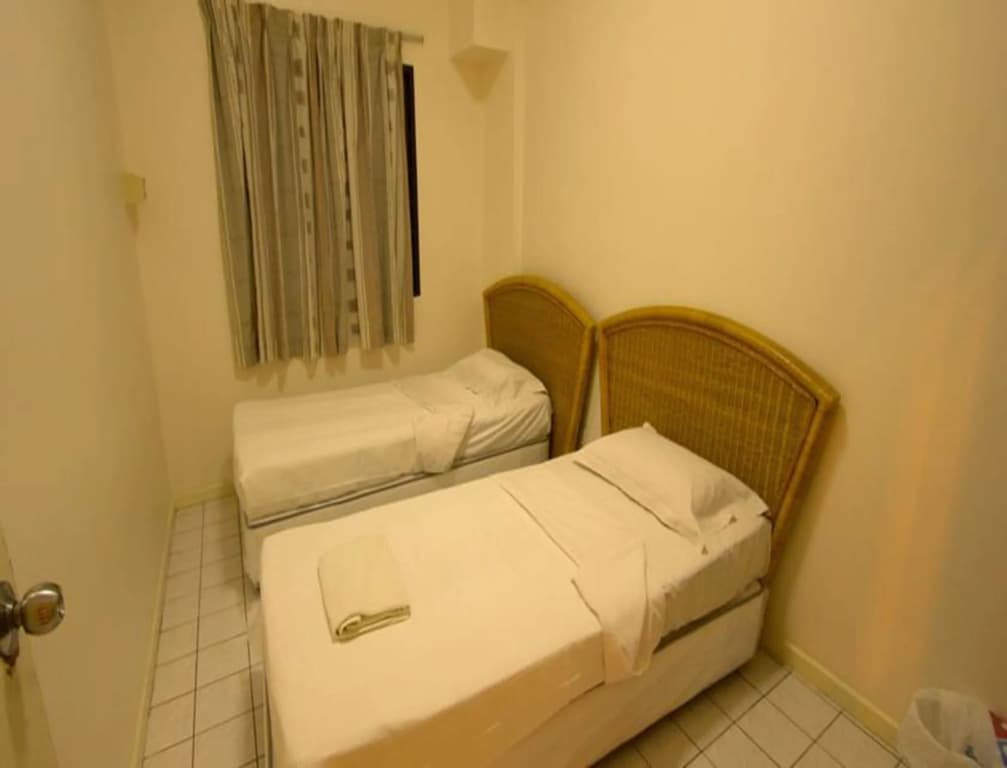 Paradise Lagoon Apartment - photo 2