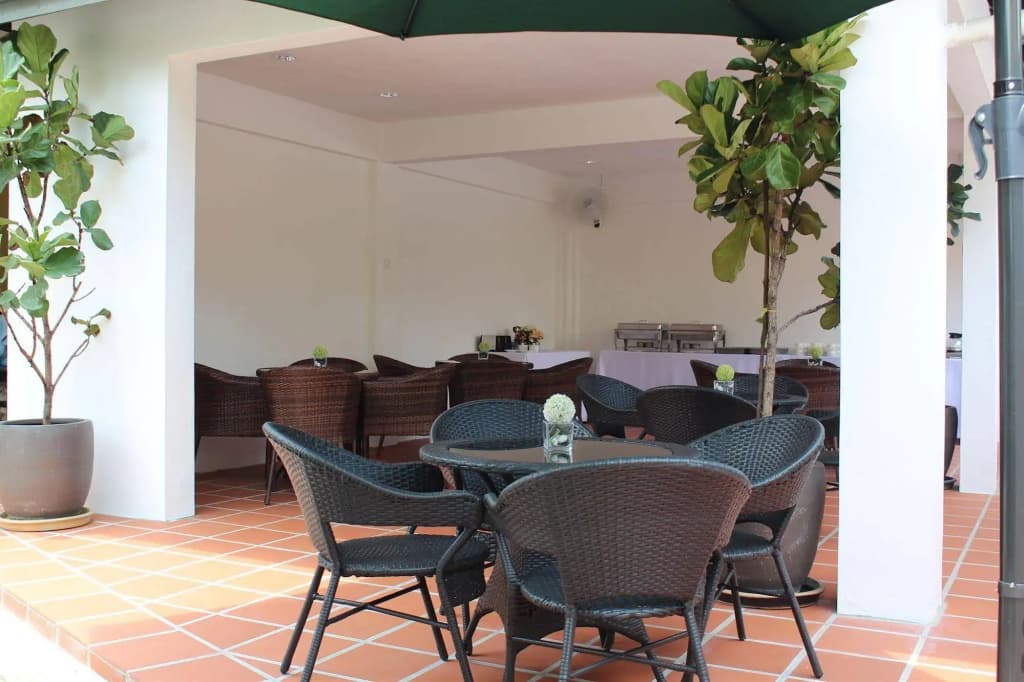 Jinhold Service Apartment - photo 13