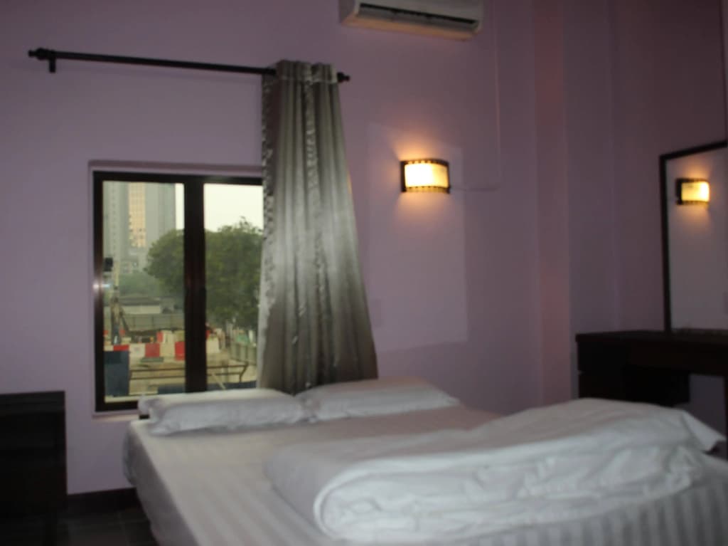 Birdnest Collective Cafe & Guesthouse - photo 2