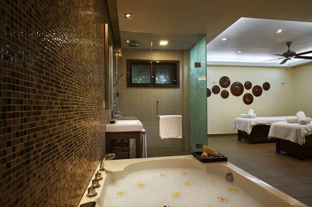 The Taaras Beach & Spa Resort - photo 9