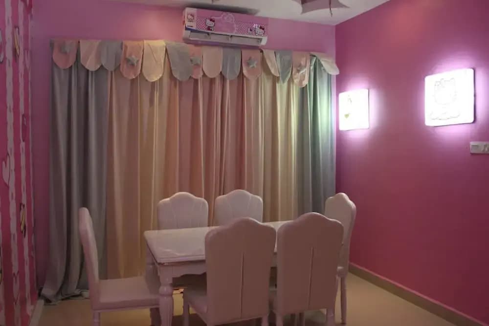 Hello Kitty Signature Suite - photo 5