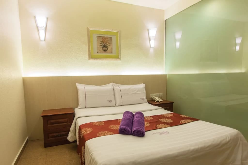 Lavender Inn Permas Jaya - photo 24