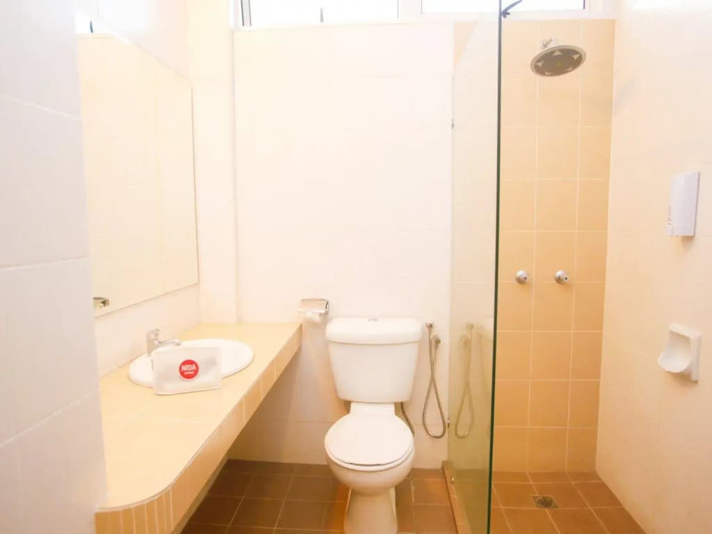 OYO 232 The Suraya Hotel - photo 8