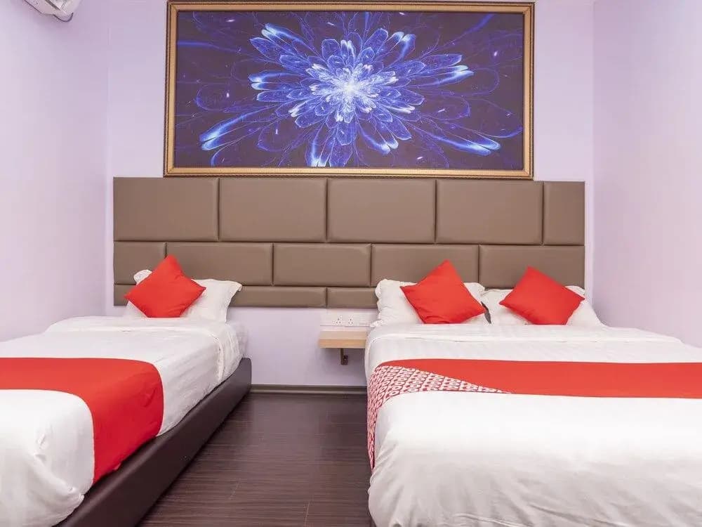 OYO 89423 Zenz Hotel - photo 21
