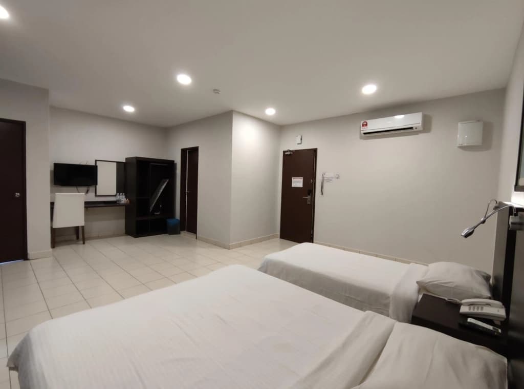 Hotel Desaru Penawar - photo 3
