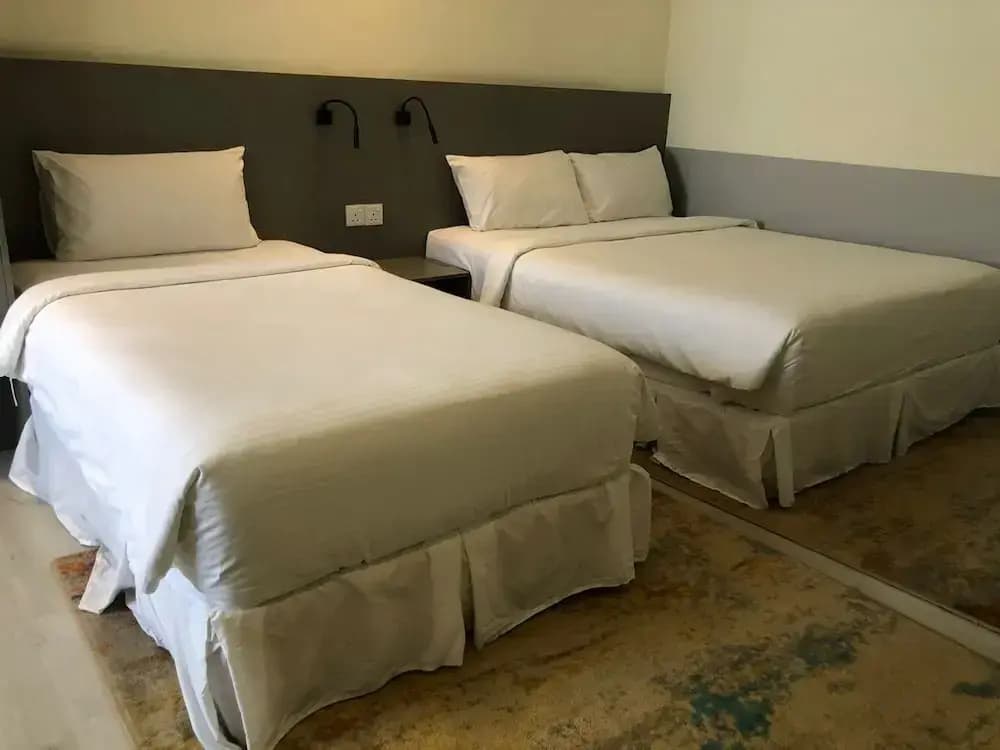 Hutton Suites Hotel Managed By The Ascott Limited - photo 2