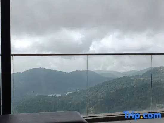 Genting Highlands Peak 8PaxCozyHome by Emerald Homes - photo 1