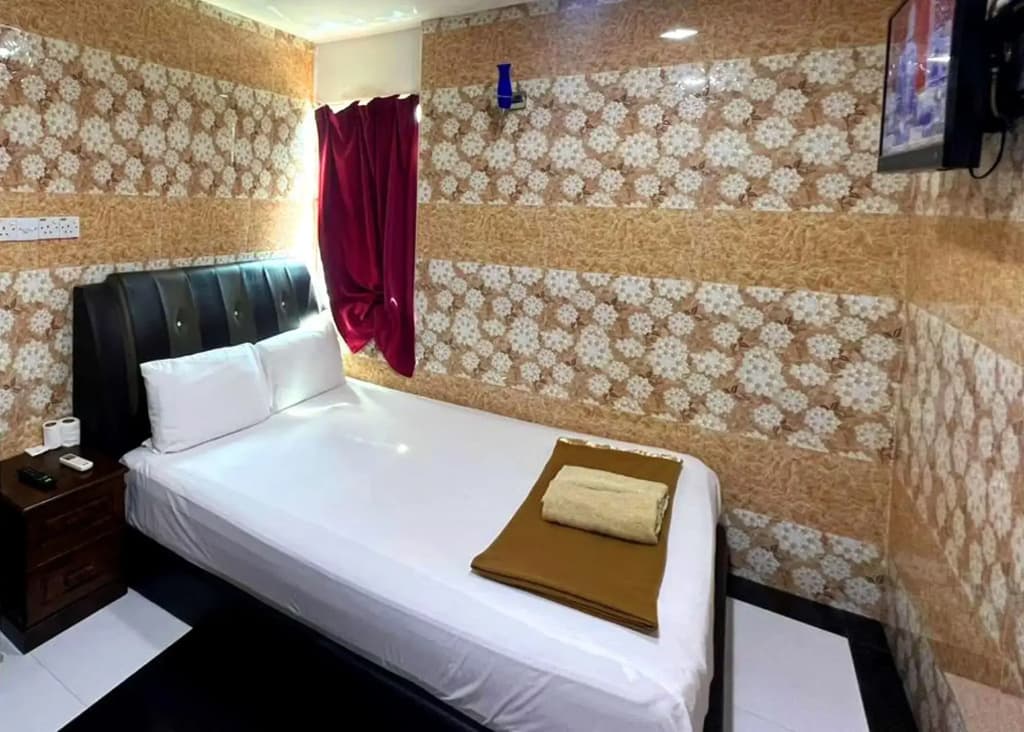 ARK Hotel Subang Airport - photo 4