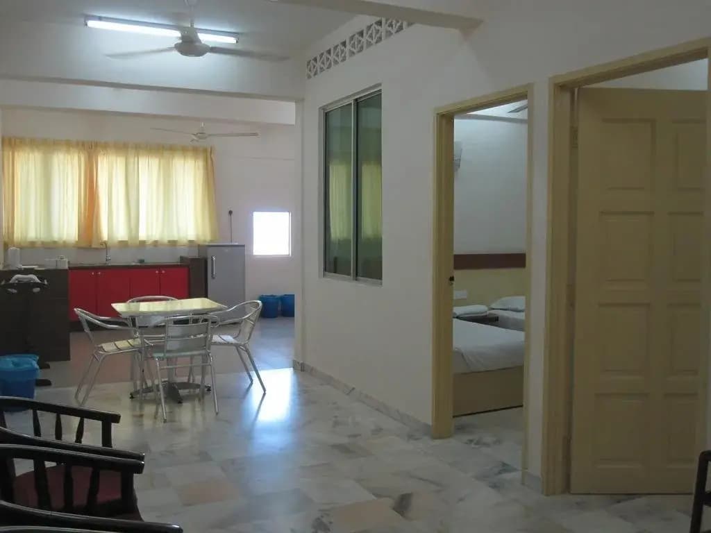 Wisma Pantai Apartment - photo 5