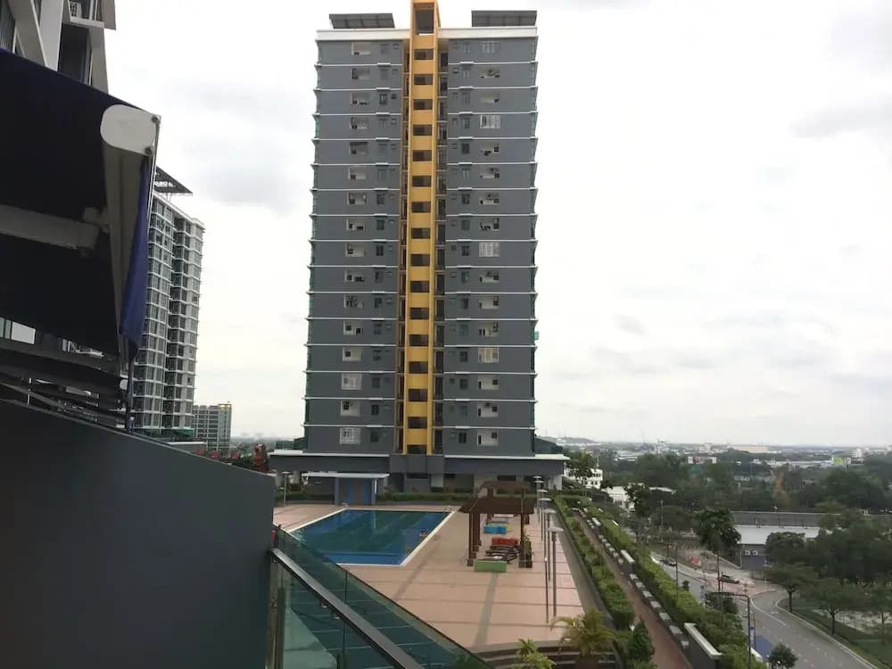 Lawang Suite Apartment With Balcony - photo 19