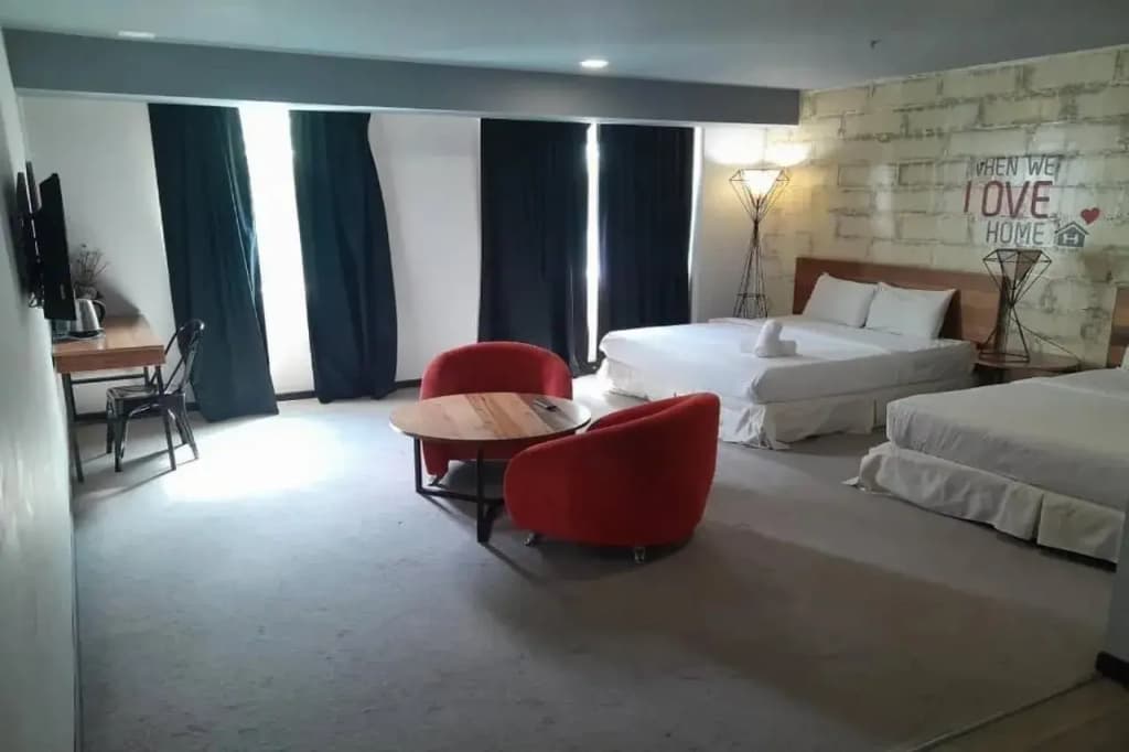 Hotel Regal Vista - photo 13