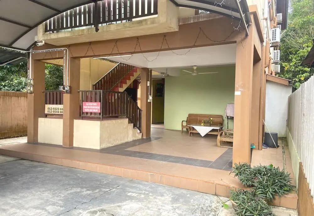 OYO 90915 Ilham Villa - photo 12