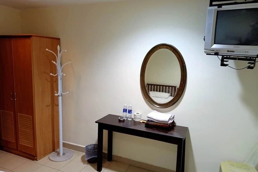 Hotel O Prai Jaya - photo 7