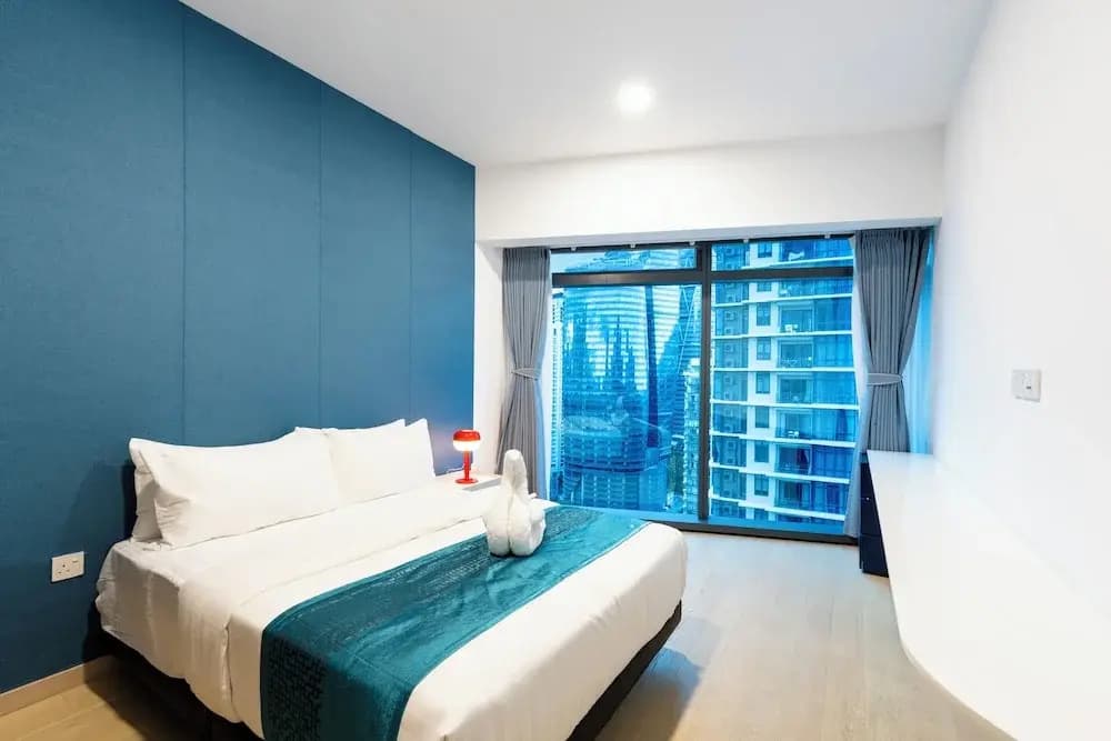 Moonway Luxury Suites At Eaton Residence - photo 33