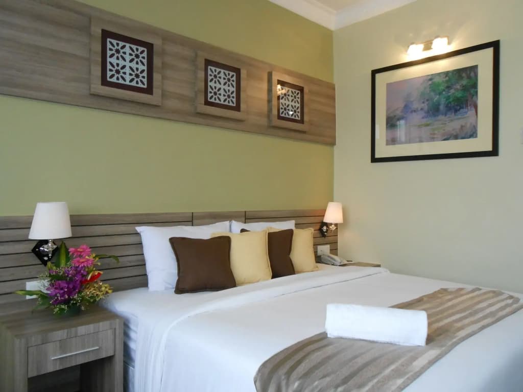 HIG Hotel & Convention - photo 4
