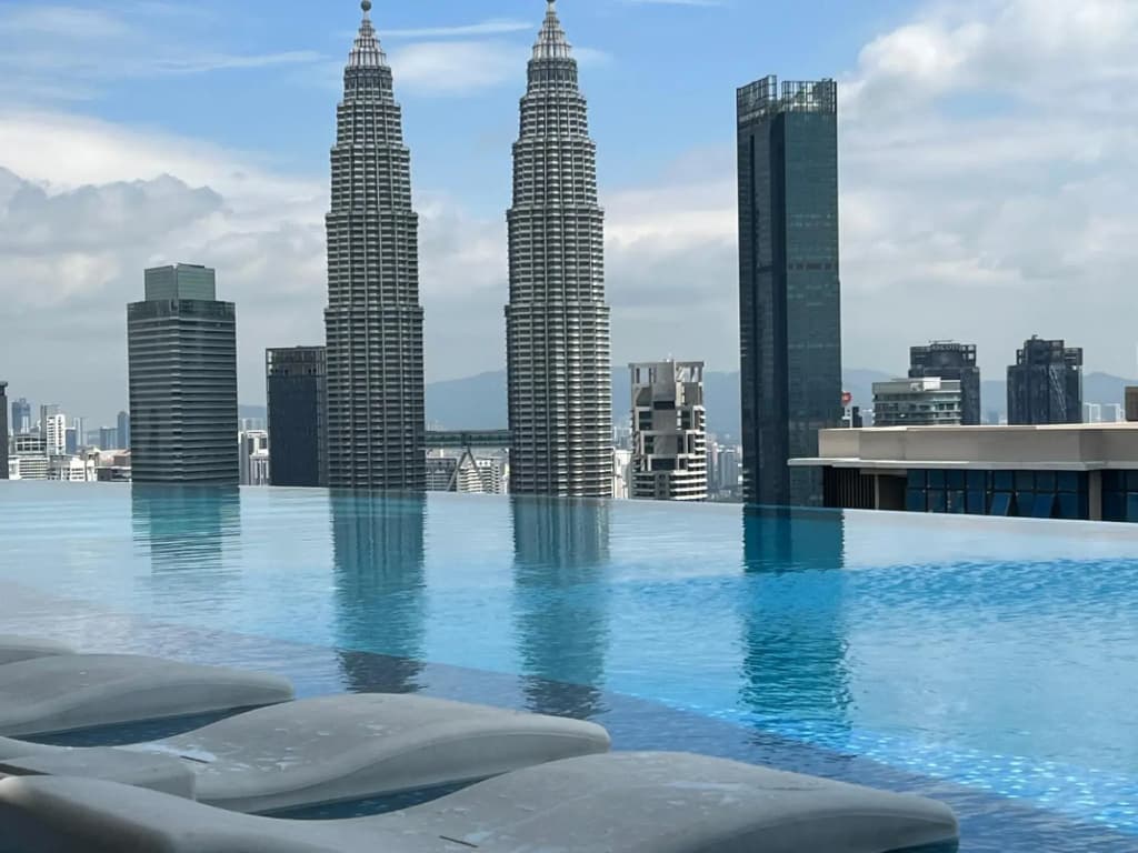 Eaton Suites KLCC - photo 1