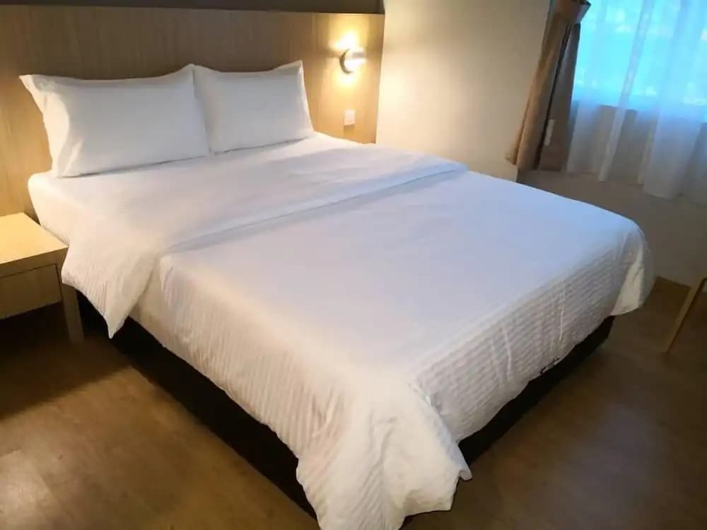 Walk In Hotel - photo 5