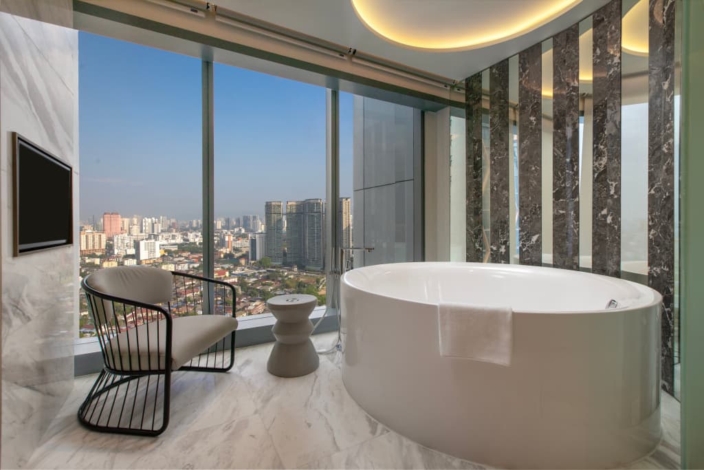 Crowne Plaza Kuala Lumpur City Centre by IHG - photo 8