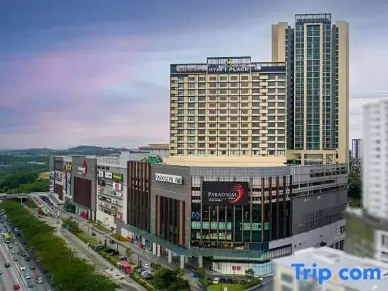 Paradigm Residences 1 BR, above Paradigm Mall ,up to 5 Person - photo 1