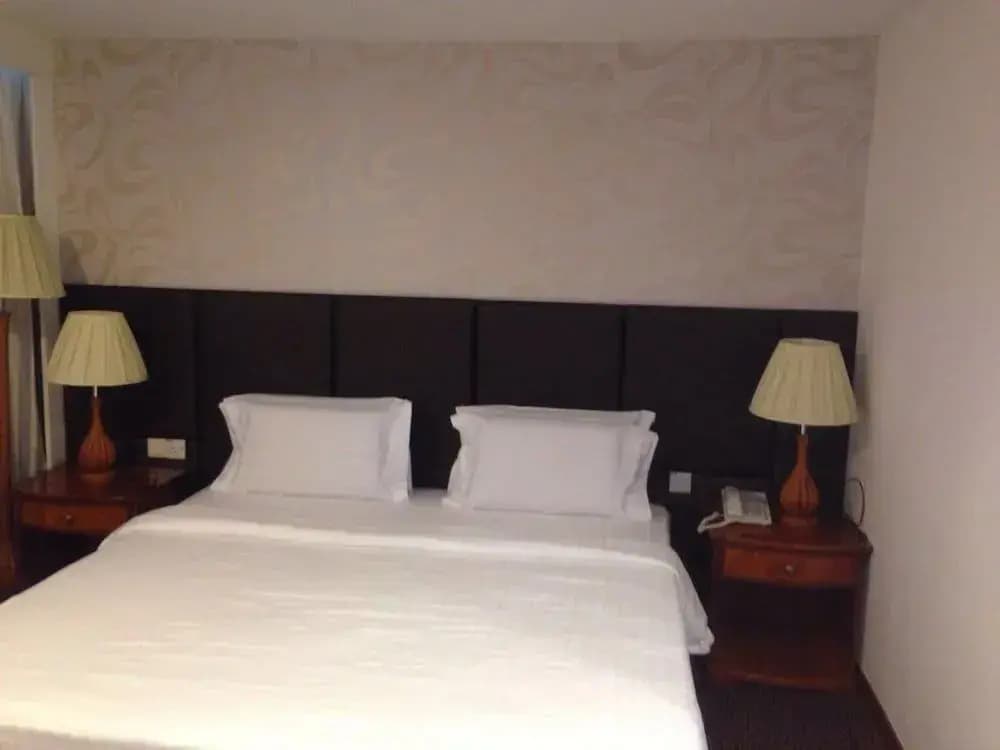 MB Hotel Lahad Datu - photo 5