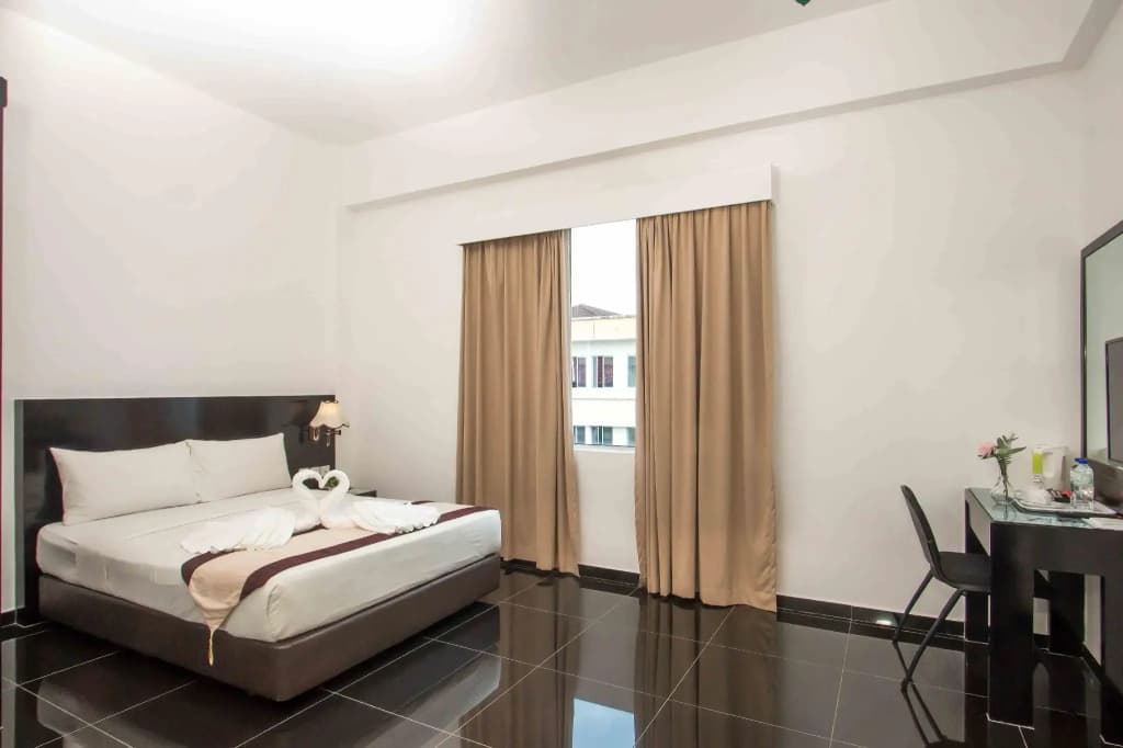 Swan Garden Hotel - photo 29