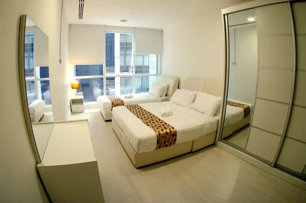 Binjai 8 KLCC @ De Space Suite - photo 4