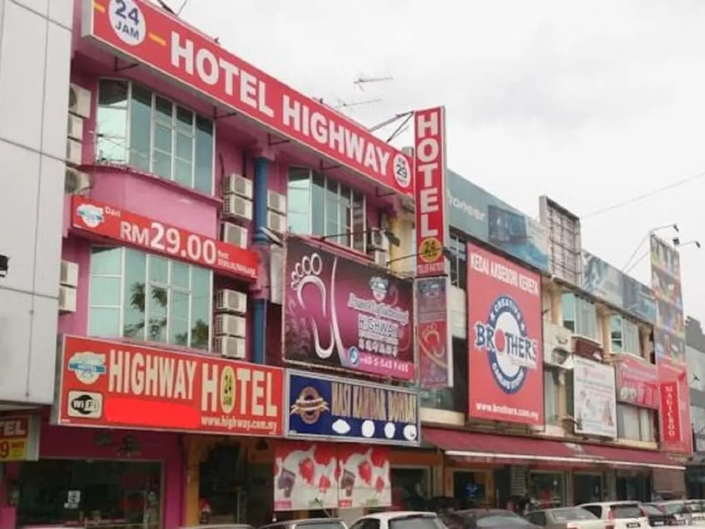 Highway Times Inn - main photo